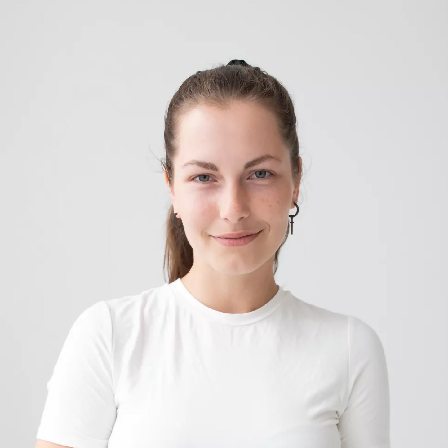 Wildcat Hoop Basic Little Cross Hoops Surgical Steel 316L Blackline - 2059-123-007