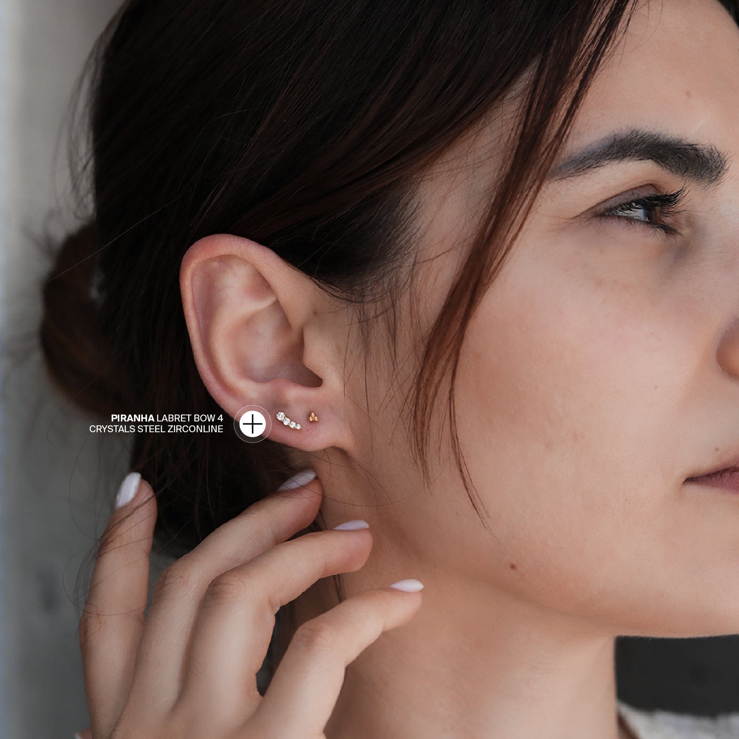 Piranha Labret Bow 4 Crystals Steel Zirconline