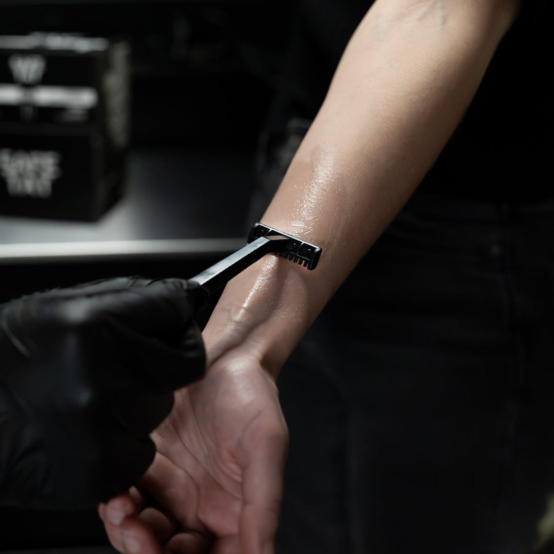 SAFE TAT Disposable Surgical Razors 100 Units