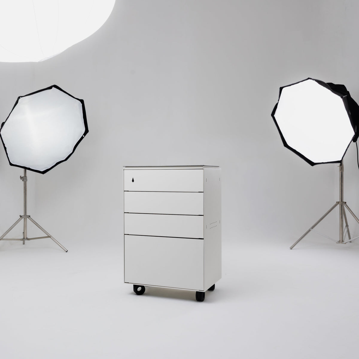 Piranha Tattoo Workstation 1.0 Off White
