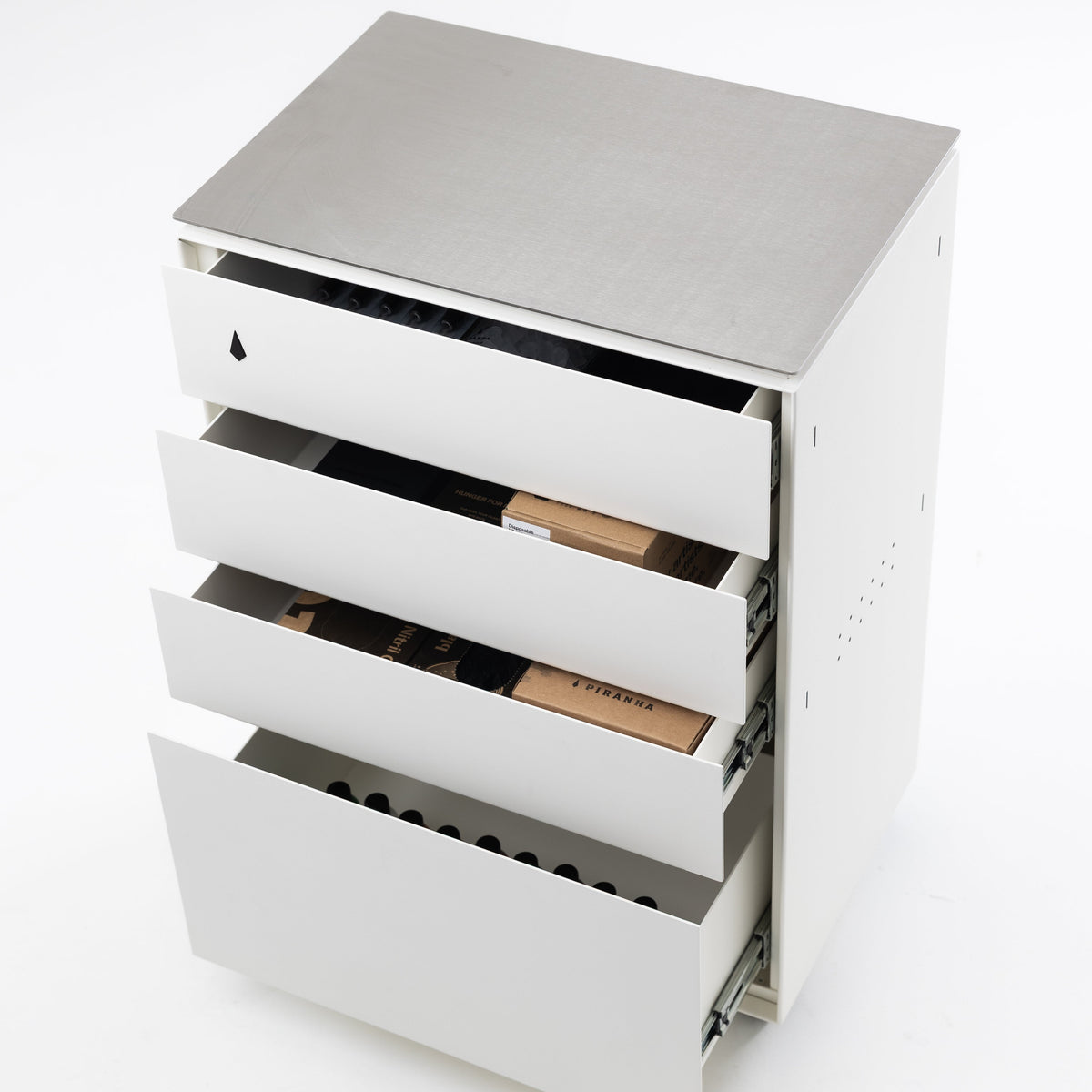 Piranha Tattoo Workstation 1.0 Off White