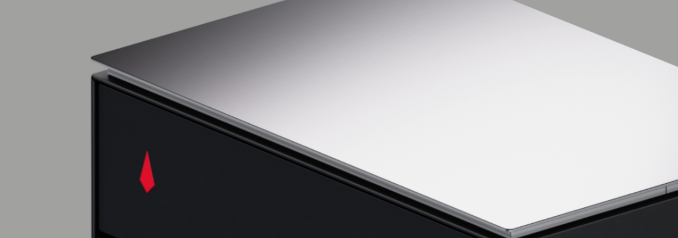 316L surgical-grade stainless steel top — easy to clean and sanitize between sessions, tattoo workstation